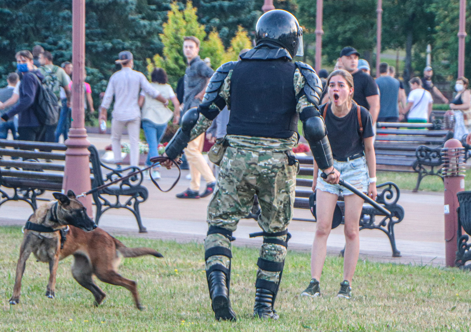 «Уратую цябе ў любой сітуацыі, і на амапаўца кінуся». Пагутарылі з самай вядомай пратэснай парай Маладзечна