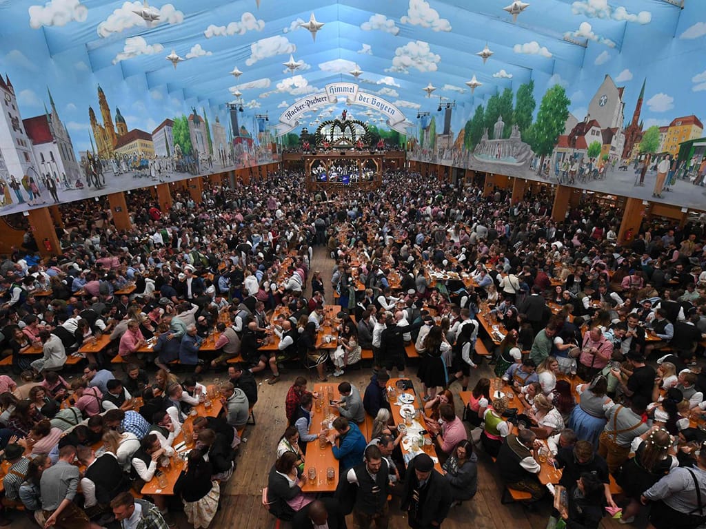 Oktoberfest, «Рок за Баброў», «А-фэст», Lidbeer. Расказваем пра піўныя фестывалі