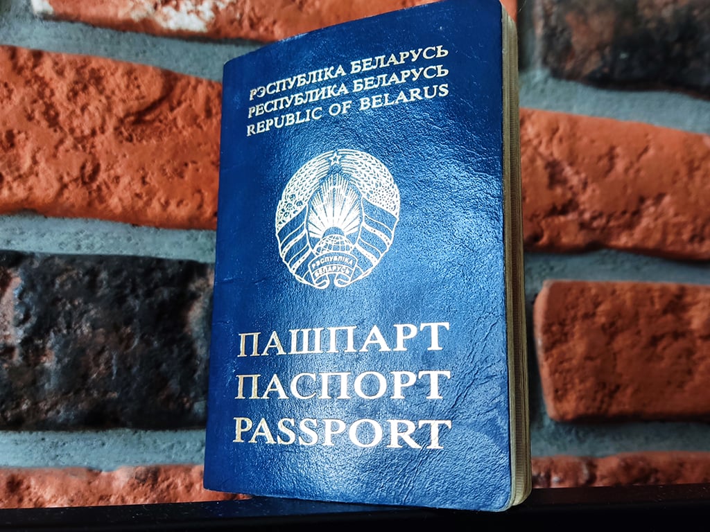 Адольф Гітлер, H20, «Ікеа». Як змяніць імя і прозвішча ў Беларусі і як нельга называць дзяцей у іншых краінах