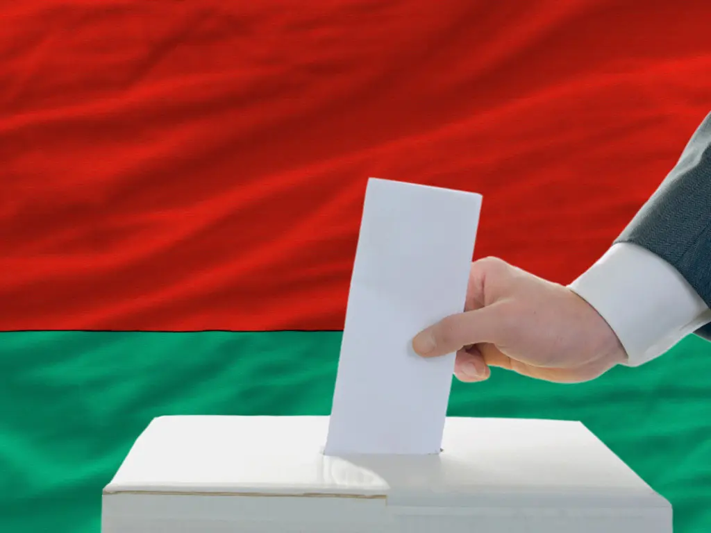 Чаму дыктатары любяць выбары?