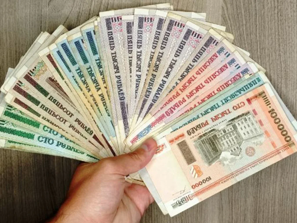 Ад ілюзіі эканамічнага цуду — да залежнасці ад Масквы. Як развівалася беларуская эканоміка ў 2000-х